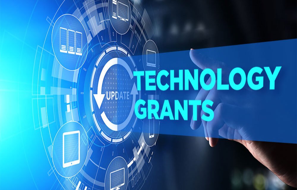 Primary School Teachers to Receive Technology Grants